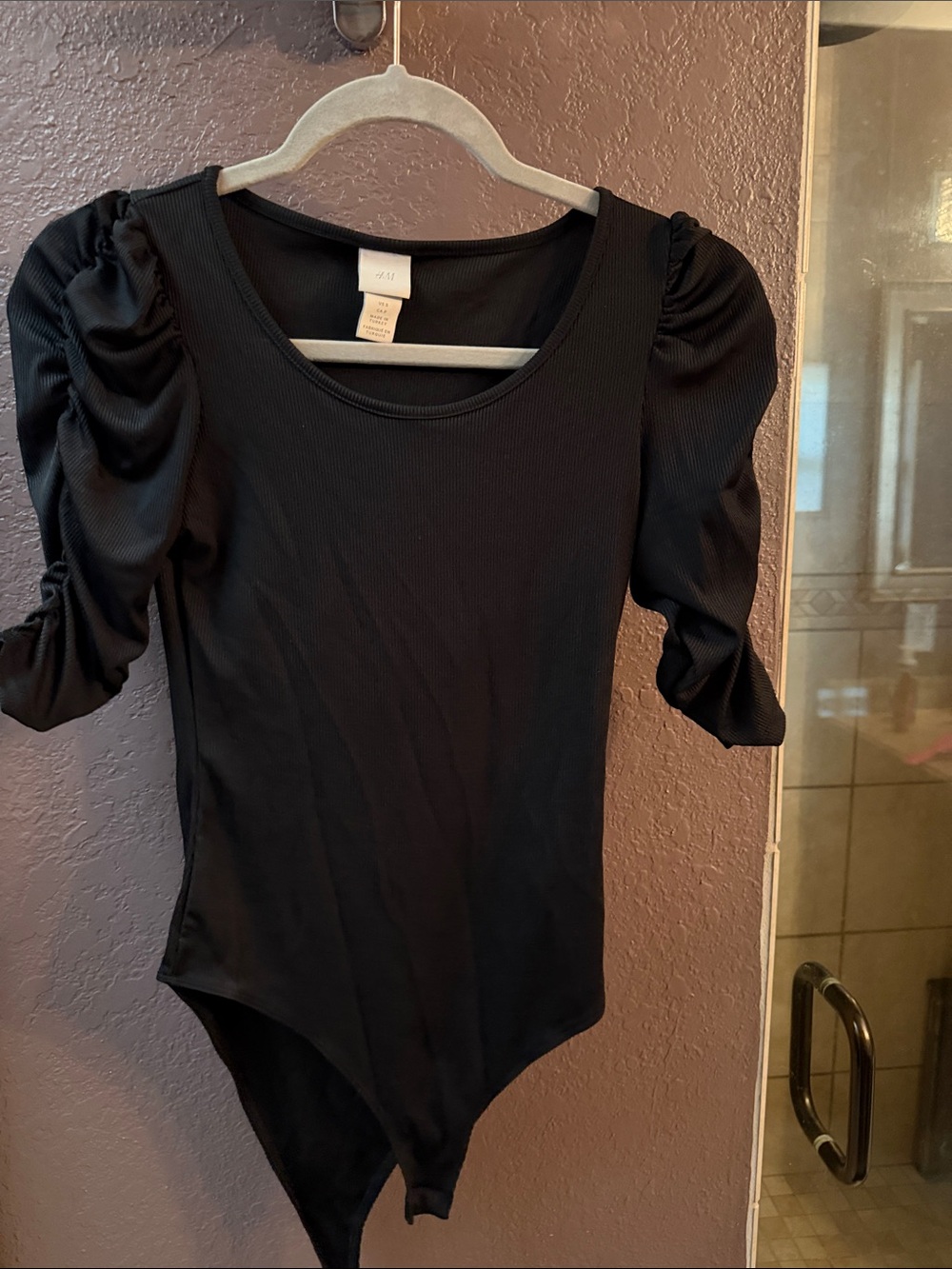 H&M Black Ribbed Puff-Sleeve Bodysuit